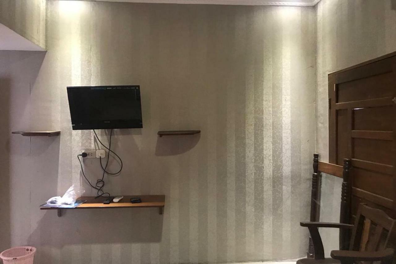 Oyo 1752 Hotel Wisata Kisaran Eksteriør billede