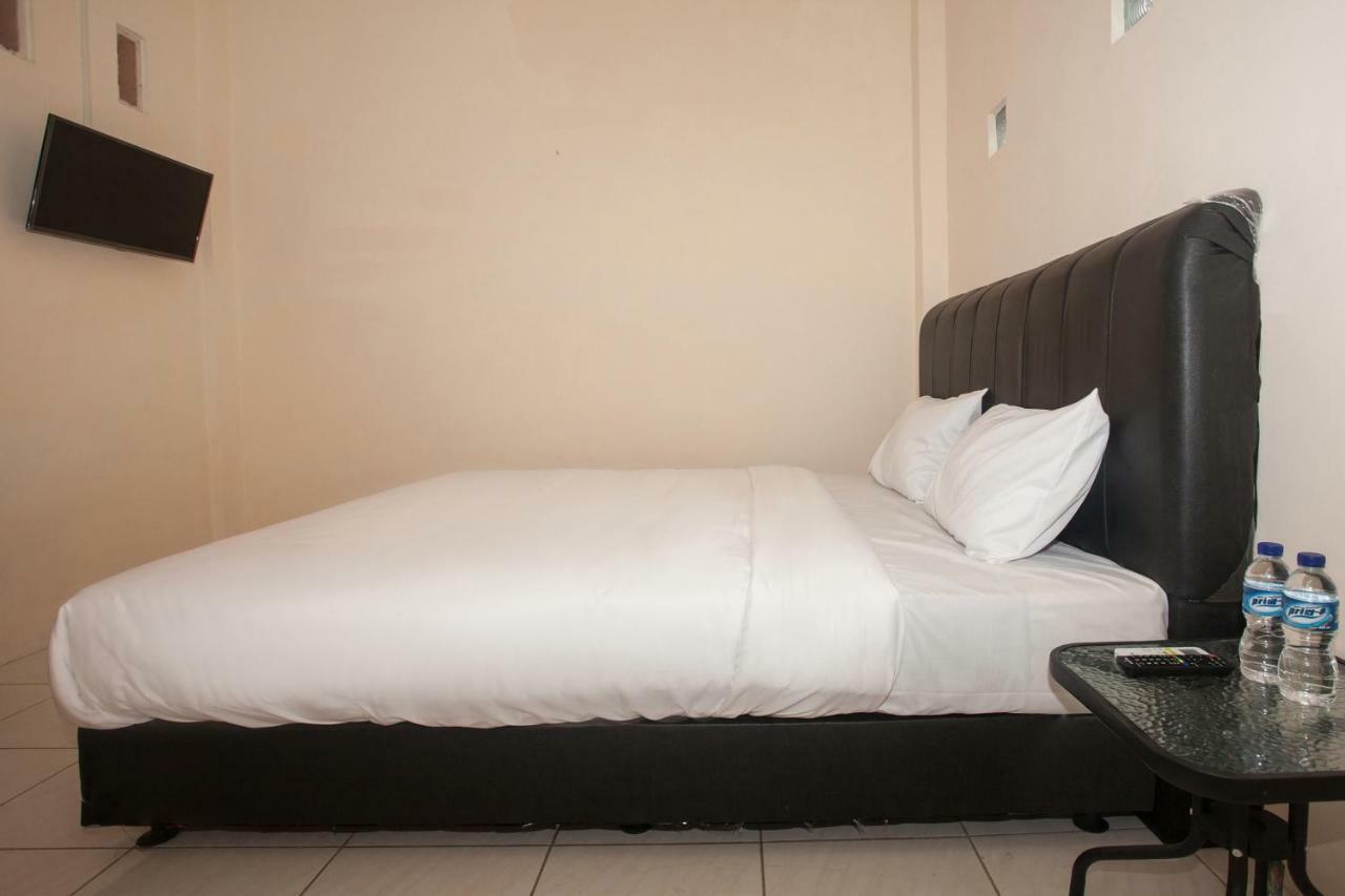 Oyo 1752 Hotel Wisata Kisaran Eksteriør billede